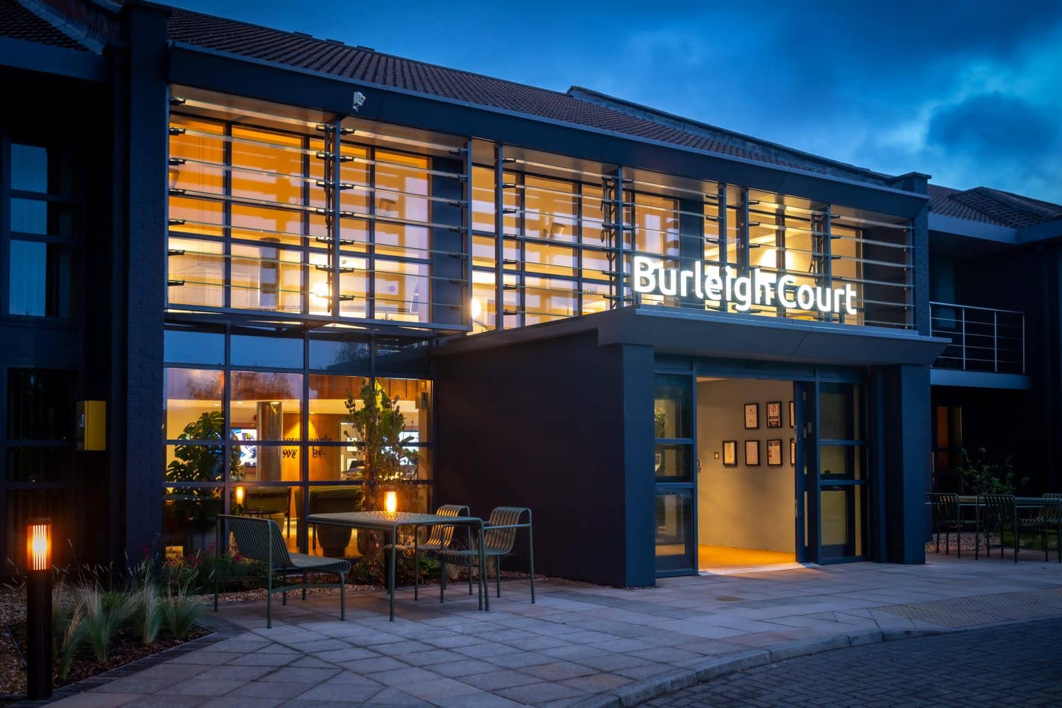 Burleigh Court - Courtyard.