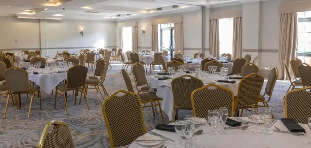 Crowne Plaza East Midlands Airport Forest Suite